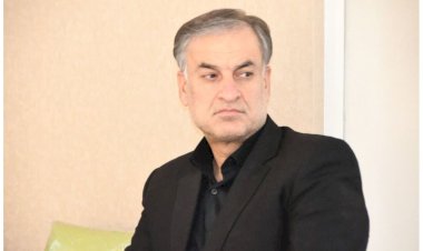 شلیک به پای خود