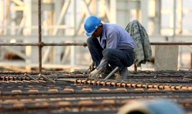 طی امروز و فردا رقم دستمزد کارگران برای سال آینده در شورای عالی کار تعیین می‌شود