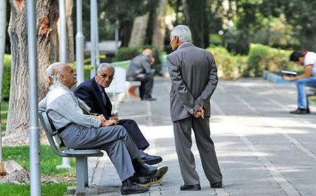 چه کسانی با ۳۵ سال کار بازنشسته می‌شوند؟