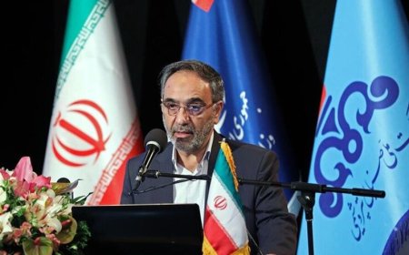 مدیرسرمایه‌گذاری شرکت ملی صنایع پتروشیمی خبر داد: برگزاری دومین همایش تامین مالی صنعت پتروشیمی در آبان ماه سال جاری/ بانک مرکزی و صندوق توسعه‌ملی پشتیبان طرح‌های پتروشیمی