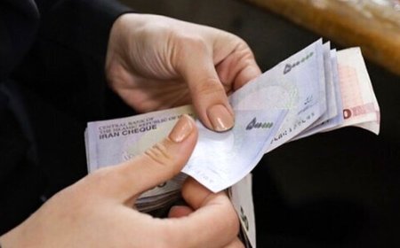 رئیس سازمان برنامه و بودجه: افزایش ۲۰ درصدی حقوق کارمندان در سال جاری