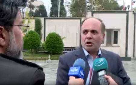 ببینید | واکنش وزیر جهاد کشاورزی به فروش نان ۱۰۰ هزار تومانی