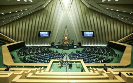 جلسه علنی مجلس در ۲۹ آبان برای بررسی بودجه ۱۴۰۴ لغو شد