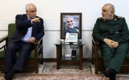 دیدار سردار سلامی و سعید اوحدی با محوریت رفع مشکلات خانواده شهدا و ایثارگران