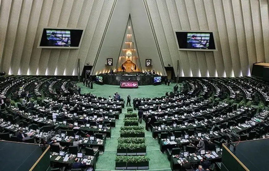 الزام نمایندگان مجلس به تحویل هدایای دیپلماتیک به مجلس