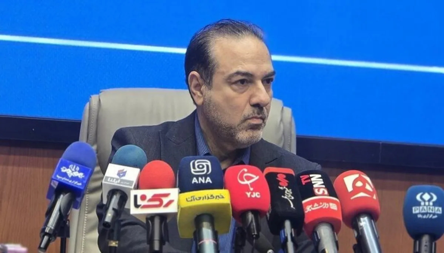 برخورد زننده معاون وزیر بهداشت با خبرنگار در نشست خبری هفته سلامت روان