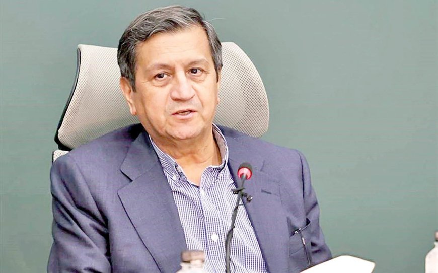 پذیرفتن ریاست بانک مرکزی توسط همتی، نشانه‌ی وطن‌پرستی در بحران ارزی است