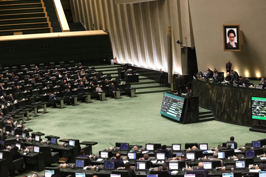 جلسه علنی فردای مجلس تعطیل شد/ جلسه بعد روز ۱۲ بهمن ماه