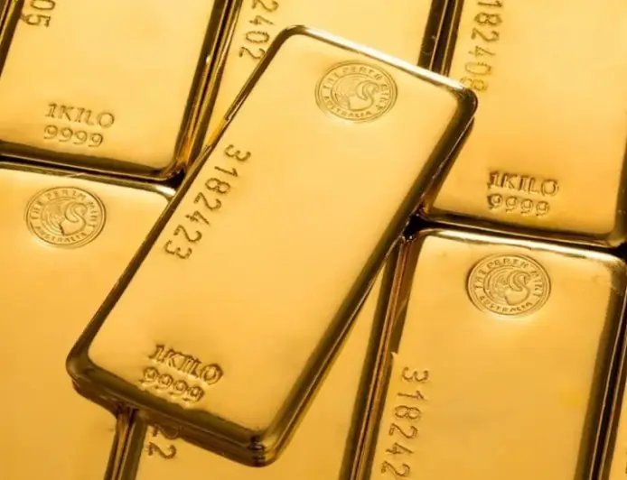 ۵ عامل اثرگذار بر کاهش قیمت جهانی طلا