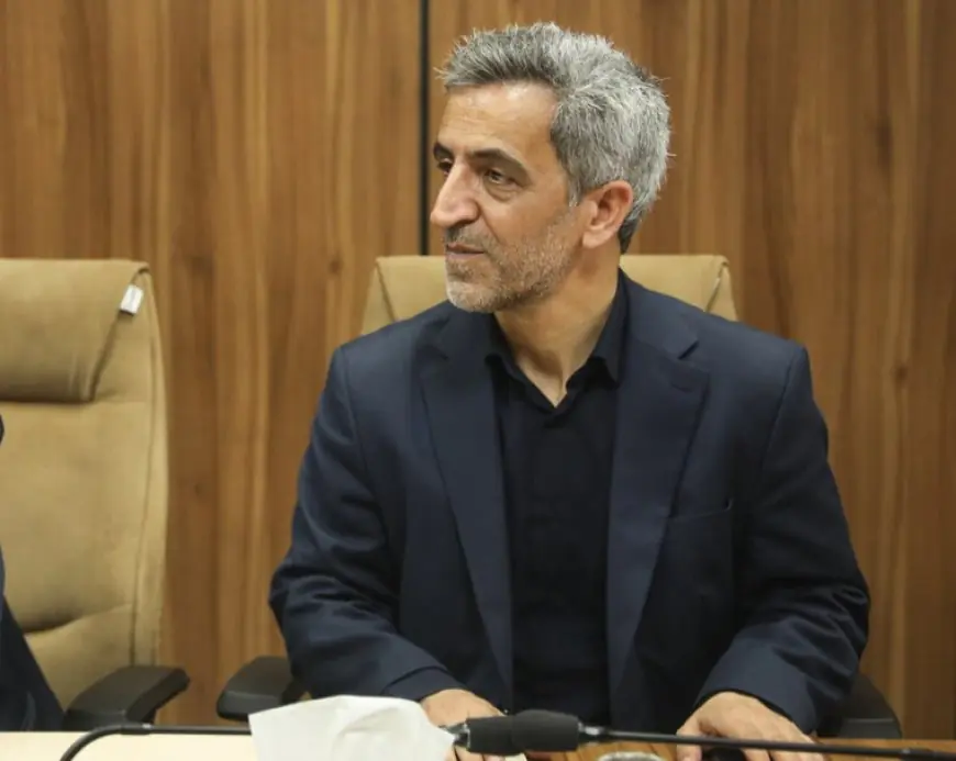 عضو کمیسیون برنامه و بودجه مجلس: راهکاری های جبران کسری بودجه نباید منجر به تضعیف معیشت مردم شود